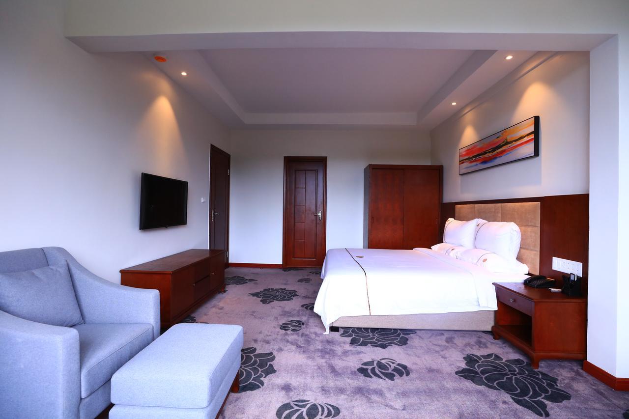 TF Seaside Hotel Garapan Exterior foto